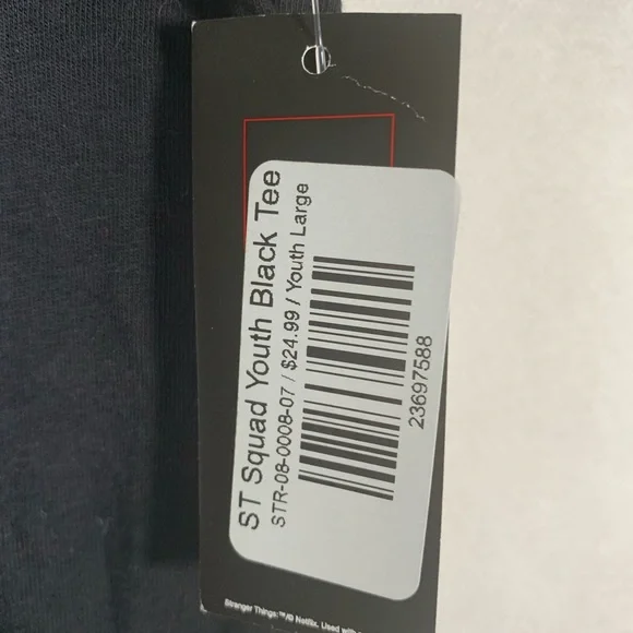 Stranger Things T-shirt New With Tags Size YL - Picture 2 of 4